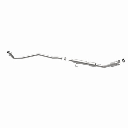 MagnaFlow Direct Fit Catalytic Converter 14-15 Toyota Corolla 1.8L