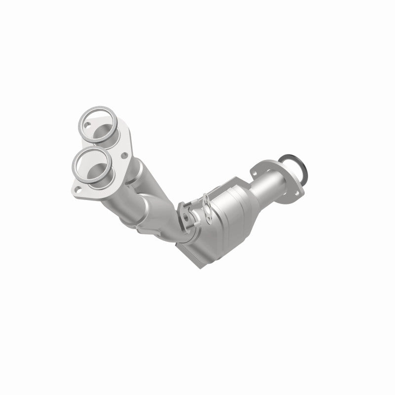 MagnaFlow Direct Fit Catalytic Converter 01-04 Tacoma 2.7L front 49S
