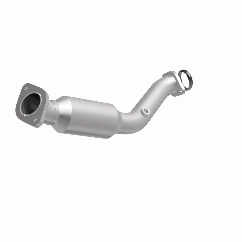 MagnaFlow Direct Fit Catalytic Converter CORVETTE 05-07 6.0L OEM