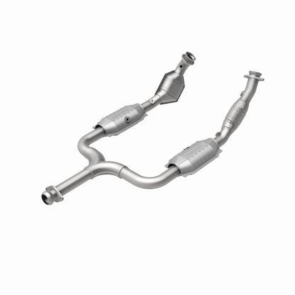 MagnaFlow Direct Fit Catalytic Converter 99-01 Mustang 3.8L 50S