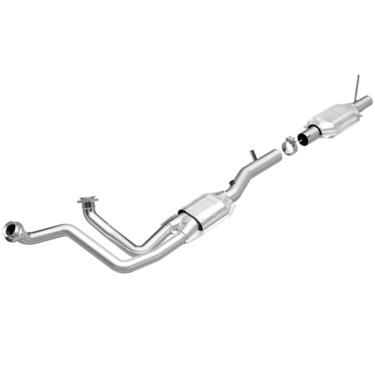 MagnaFlow Direct Fit Catalytic Converter 96 Ford F-150 4.9L I-6