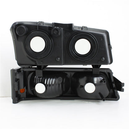 xTune Chevy Silverado 2500HD 03-06 Crystal Headlights w/ Amber Lights Smoke HD-JH-CSIL03-AM-SM-SET