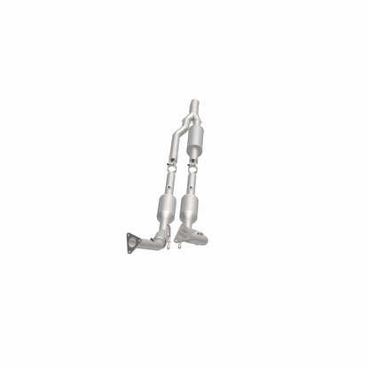 MagnaFlow Direct Fit Catalytic Converter 06- Audi A3 Quattro 3.2L