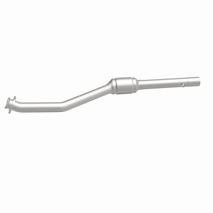 MagnaFlow Direct Fit Catalytic Converter 99-00 BMW 540i 4.4L DS Rear