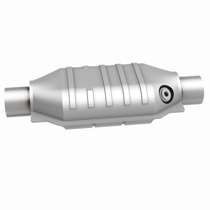 MagnaFlow Universal Catalytic Converter 2.25 W/O2 Boss