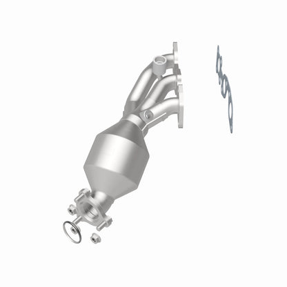 MagnaFlow Direct Fit Catalytic Converter 01-04 Nissan Frontier Driver Side Manifold