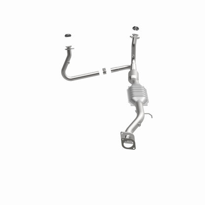MagnaFlow Direct Fit Catalytic Converter 01-05 Chevy Blazer 4.3L 4WD