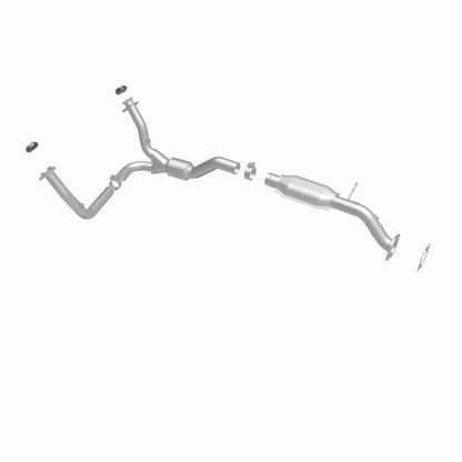 MagnaFlow Direct Fit Catalytic Converter 00-05 Blazer 4.3L