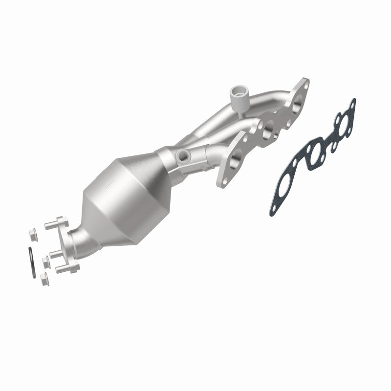 MagnaFlow Direct Fit Catalytic Converter 01-04 Nissan Frontier Driver Side Manifold
