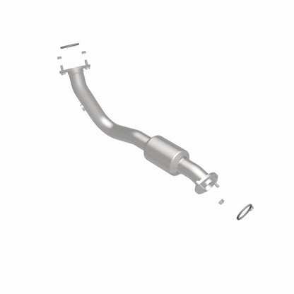 MagnaFlow Direct Fit Catalytic Converter 13-15 RAV4 2.5 Underbody