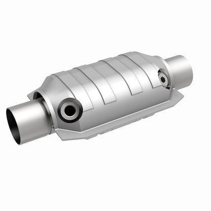 MagnaFlow Universal Catalytic Converter 3 W/Dual O2 Boss