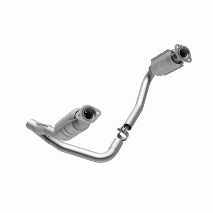 MagnaFlow 06 Mitsubishi Raider Direct Fit Catalytic Converter (California)