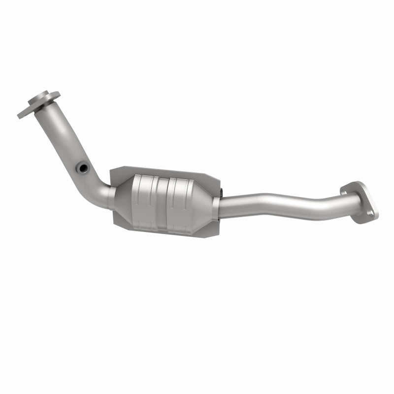 MagnaFlow Direct Fit Catalytic Converter 01-04 Frontier Passenger Side Rear 3.3L