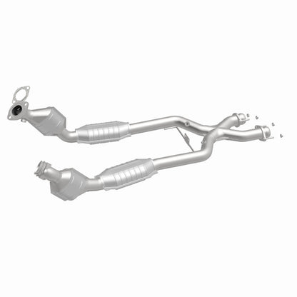 MagnaFlow Direct Fit Catalytic Converter 96-98 Ford Mustang 4.6L