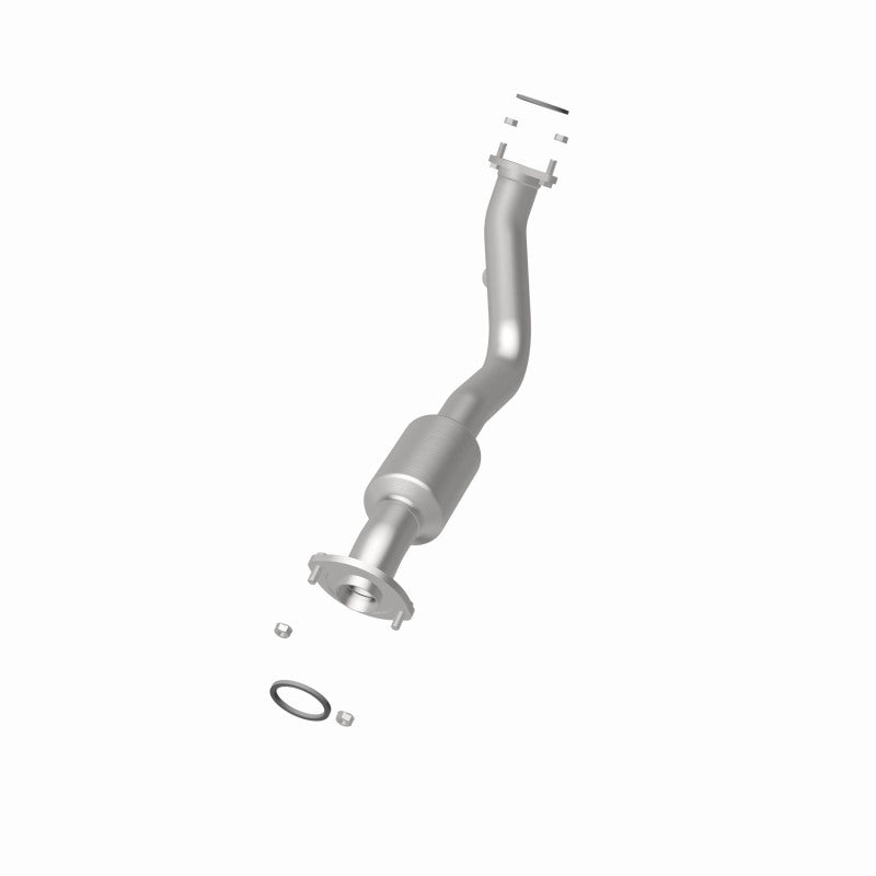 MagnaFlow Direct Fit Catalytic Converter 13-15 RAV4 2.5 Underbody