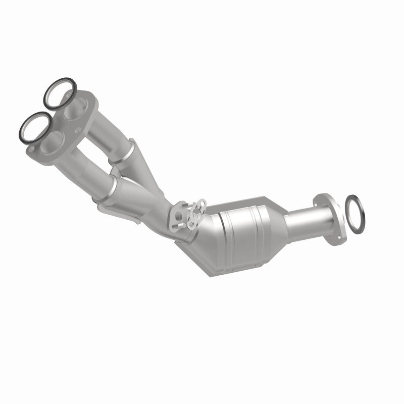 MagnaFlow Direct Fit Catalytic Converter 01-04 Tacoma 2.7L front 49S