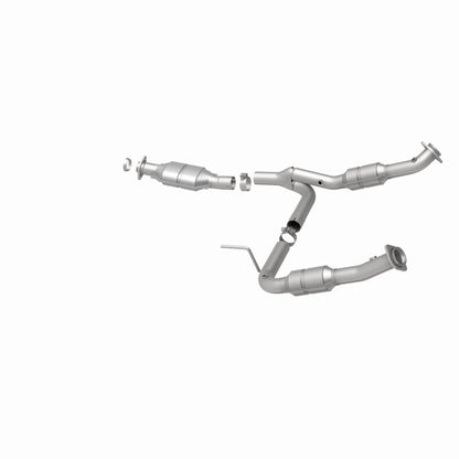 MagnaFlow Direct Fit Catalytic Converter 02-04 Explorer 4.6L