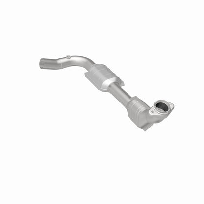 MagnaFlow Direct Fit Catalytic Converter 00-04 Ford E150 4.6L D/S