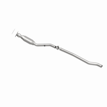 MagnaFlow Direct Fit Catalytic Converter 96-98 Caravan-Voyager 3.3L/