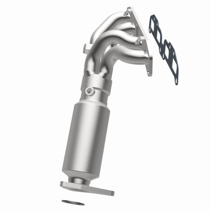 MagnaFlow Direct Fit Catalytic Converter 05-13 Nissan Frontier 2.5L