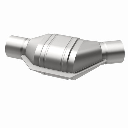 MagnaFlow Universal Catalytic Converter 2.25in Inlet/Outlet Angled Offset/Center Calif OBDII