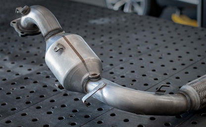 MagnaFlow Direct Fit Catalytic Converter 14-15 Toyota Corolla 1.8L