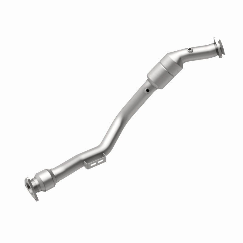 MagnaFlow Direct Fit Catalytic Converter 04-06 VW Phaeton 4.2L Driver Side Front