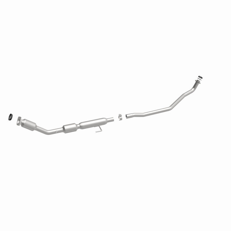 MagnaFlow Direct Fit Catalytic Converter 14-15 Toyota Corolla 1.8L
