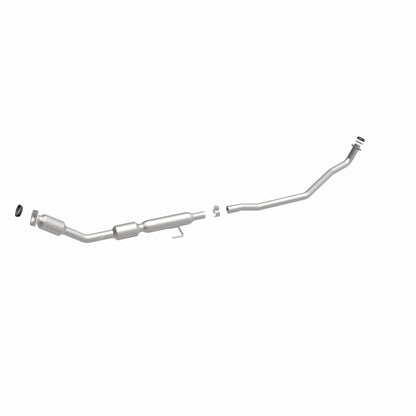 MagnaFlow Direct Fit Catalytic Converter 14-15 Toyota Corolla 1.8L