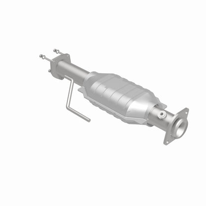MagnaFlow Direct Fit Catalytic Converter 00-04 Jeep Wrangler 4.0L Rear/2.4L/2.5L