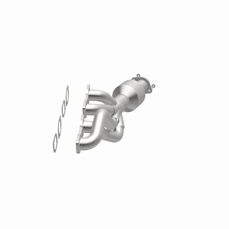 MagnaFlow Direct Fit Catalytic Converter BMW 5-6 04-05 D/S OEM