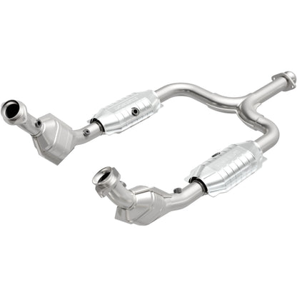 MagnaFlow Direct Fit Catalytic Converter 99/01-03 Ford Mustang 3.8L